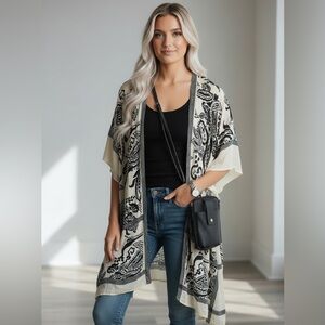 🔥4 Piece Bundle | Kimono, BERING Watch, Crossbody Bag & KeyChain